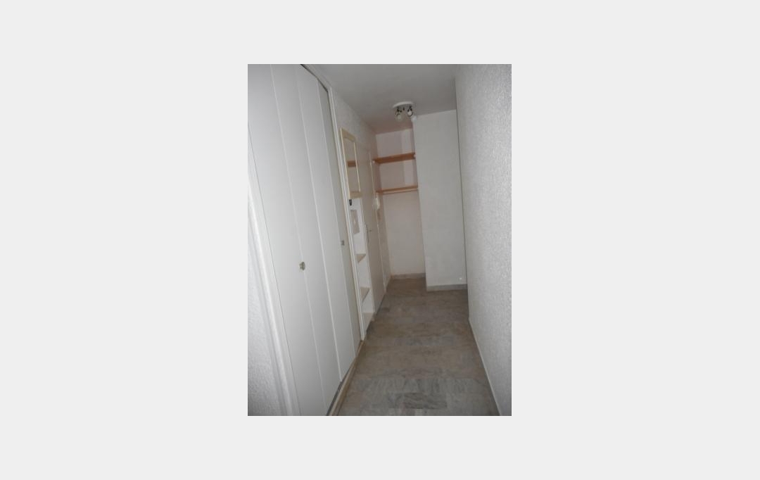Annonces FABREGUES : Apartment | MONTPELLIER (34000) | 26 m2 | 517 € 