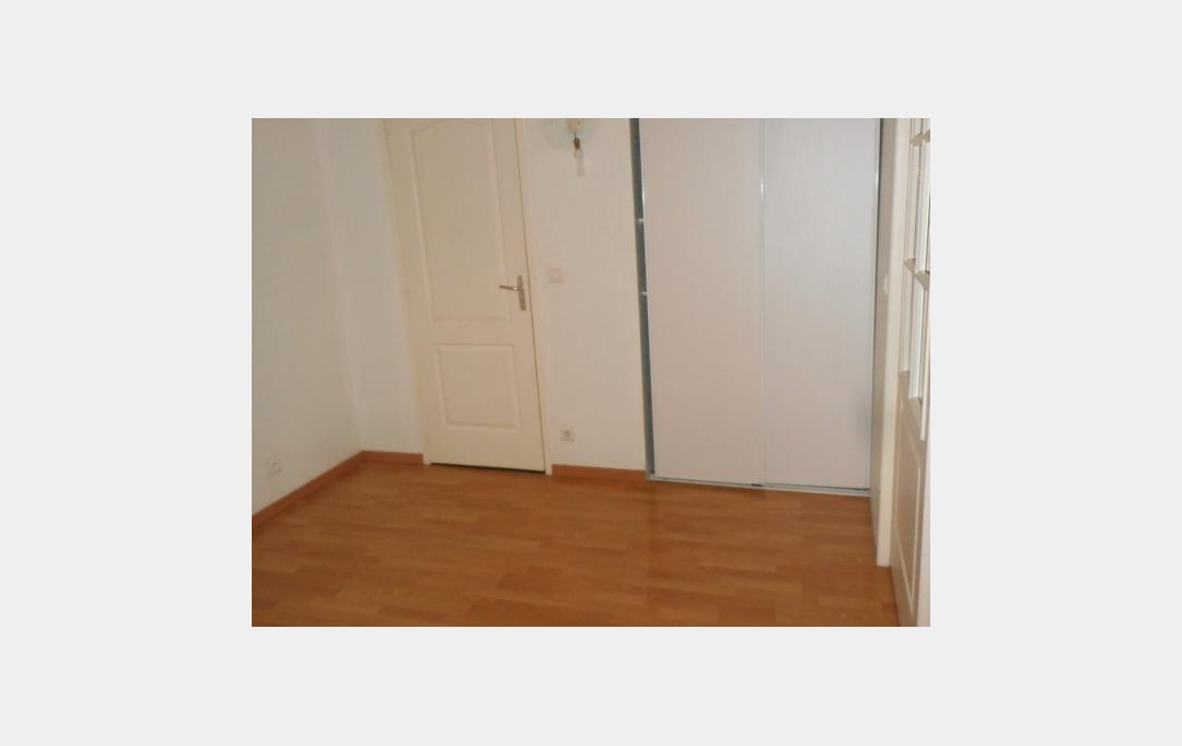 Annonces FABREGUES : Appartement | MONTPELLIER (34000) | 33 m2 | 592 € 