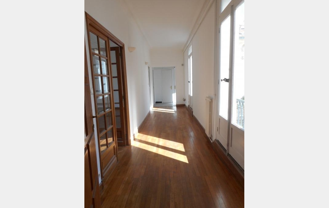 Annonces FABREGUES : Appartement | MONTPELLIER (34000) | 108 m2 | 1 190 € 