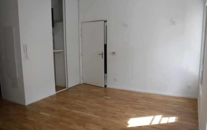 Annonces FABREGUES : Apartment | MONTPELLIER (34000) | 31 m2 | 590 € 
