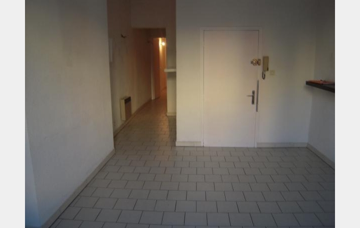 Annonces FABREGUES : Appartement | MONTPELLIER (34000) | 35 m2 | 552 € 